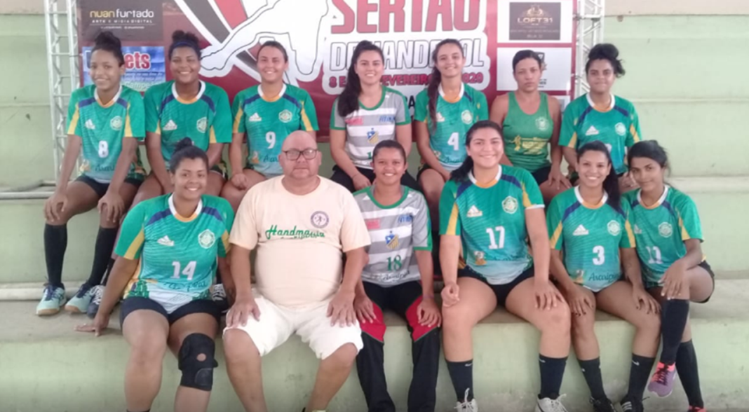 EQUIPE DE HANDEBOL DE ARARIPINA É CAMPEÃO NA PARAÍBA