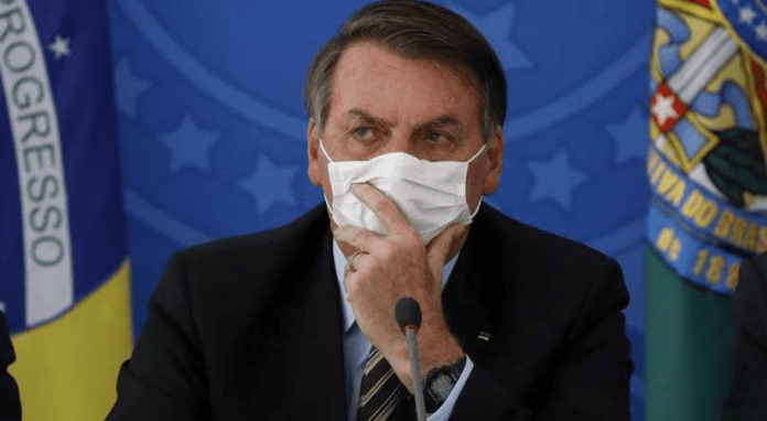 BOLSONARO ANUNCIA R$ 8 BILHÕES PARA SAÚDE PÚBLICA NO NORDESTE E SUSPENSÃO DE DÍVIDAS DOS ESTADOS