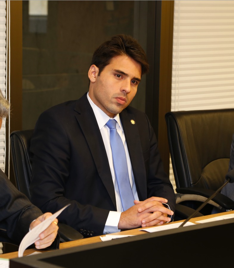 PROJETO DE JOÃO PAULO COSTA QUE DETERMINA LOCAIS ADEQUADOS PARA TESTES DE COVID-19 É APROVADO